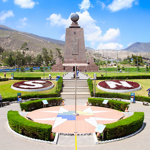 Mitad del Mundo Quito